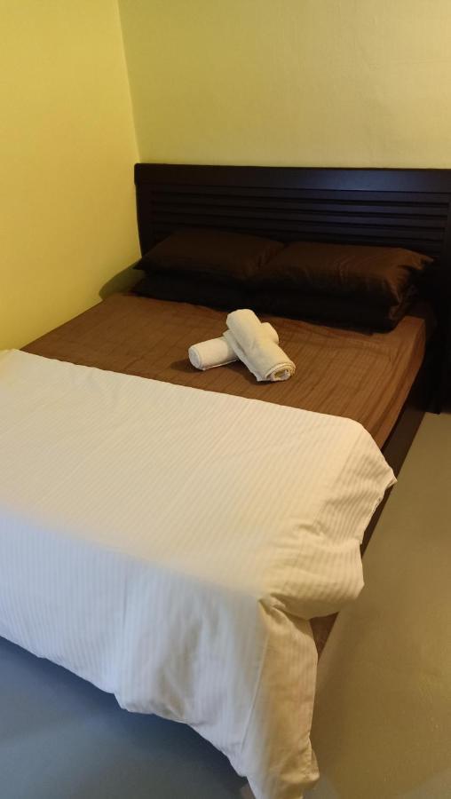 Snoopy Homestay Two Bedroom Batu Pahat Exterior foto